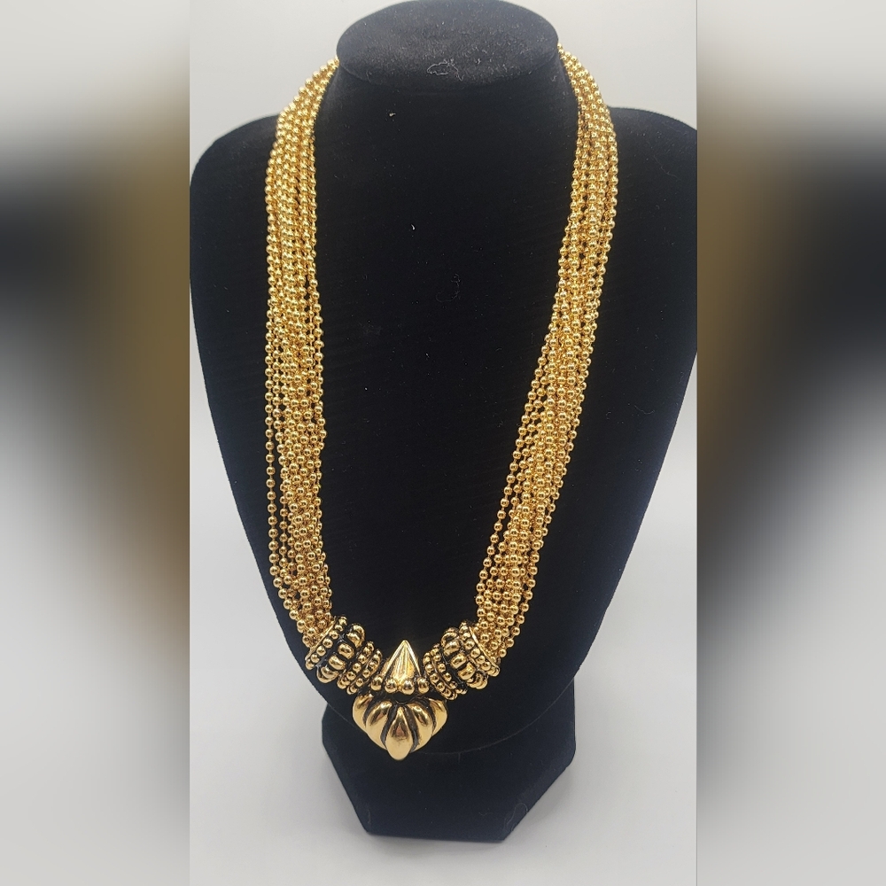 Elegant Gold Beaded Necklace